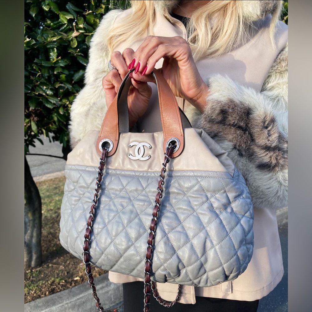 ⚡️ SOLD⚡️ Chanel in the mix tote